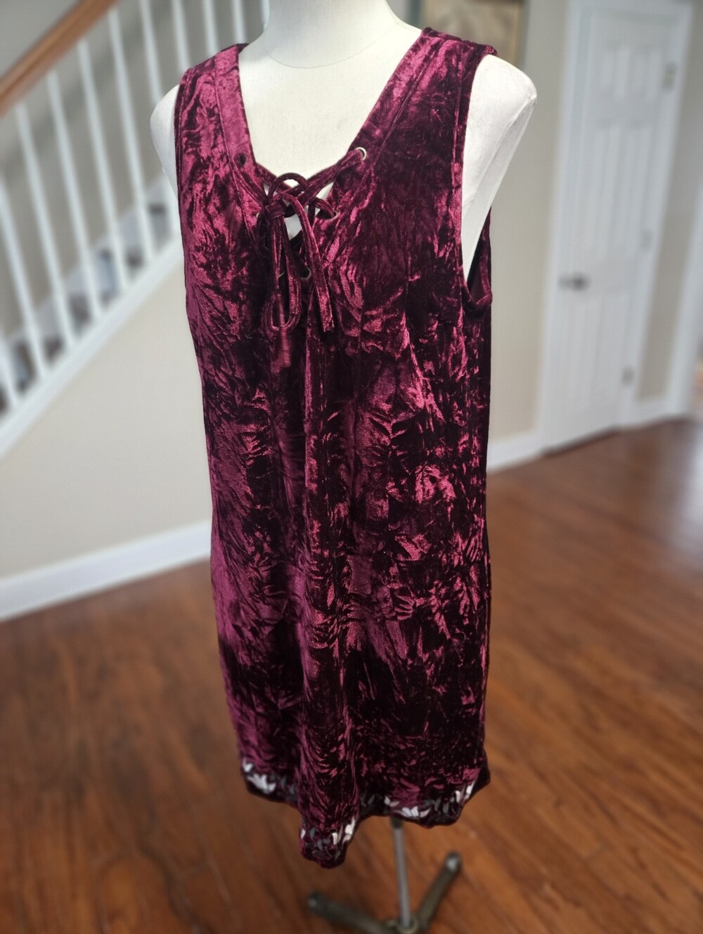 Eiffel Designs Crushed Red Velvet Embroidered Dress Large